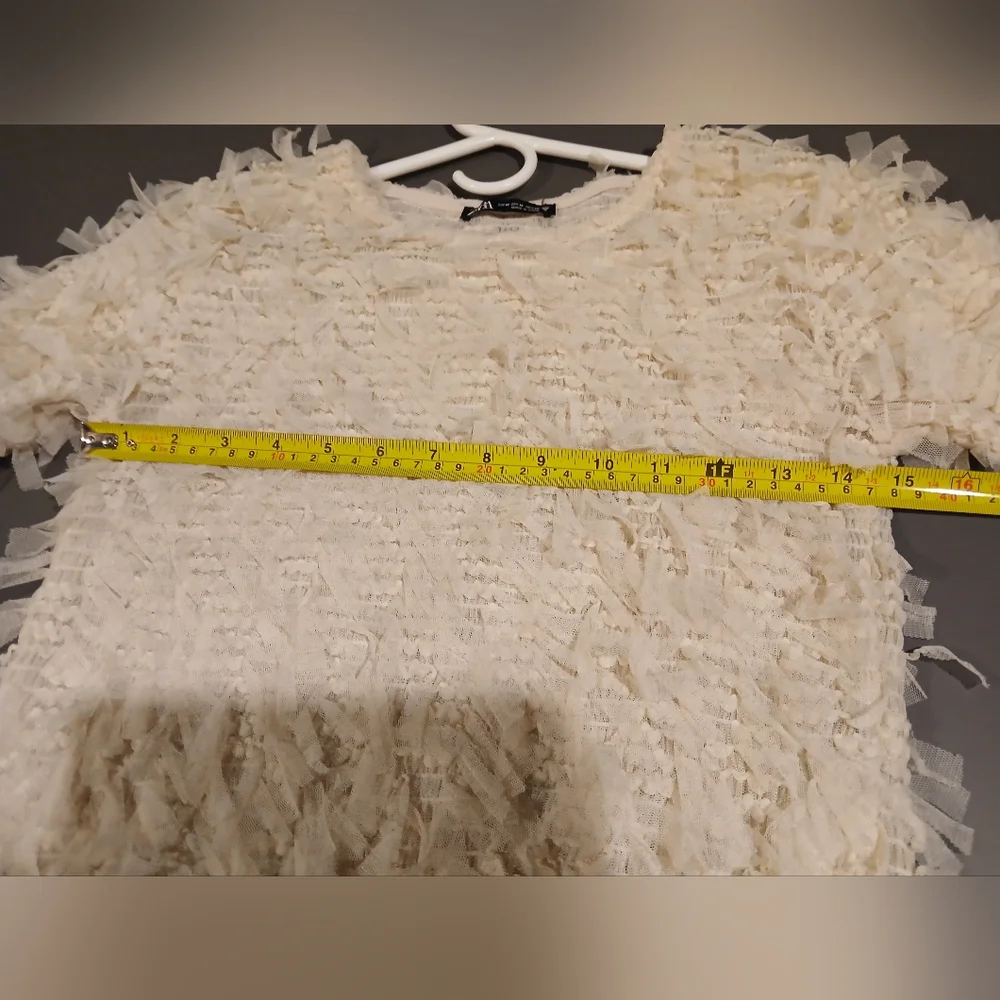 Zara Cream Textured Blouse - Picture 7 of 9